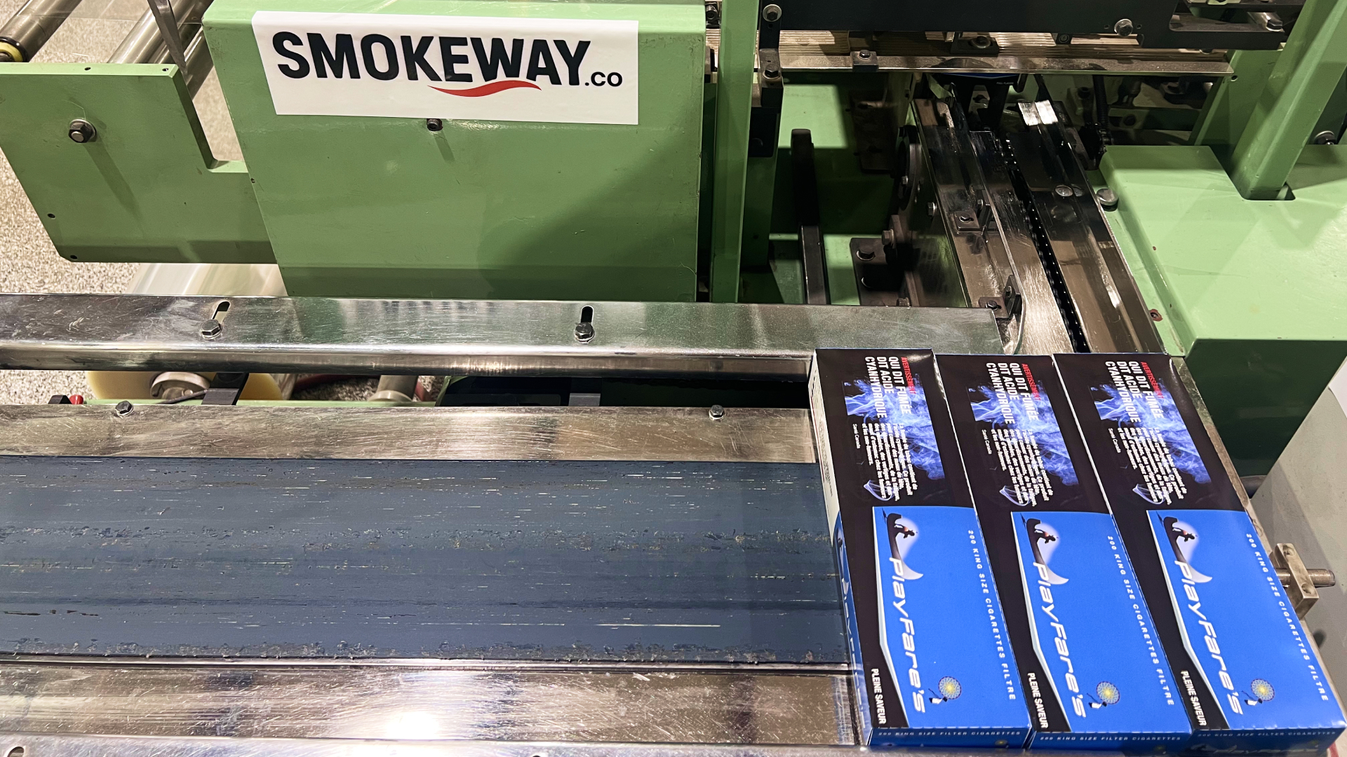 why-buy-cigarettes-online-directly-from-the-factory-4 - Smokeway Smokeway cigarette factory machinery with Playfare's cigarettes blocks